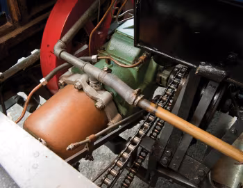 Bajo el capó 1905 Cadillac Model F Touring