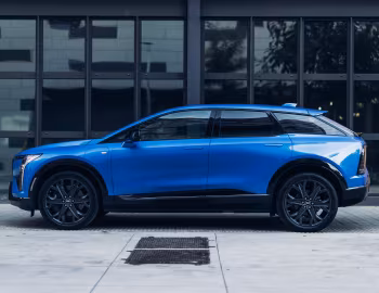 Cadillac Optiq [EU-spec] '2025–pr.