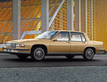 1986 Cadillac Sedan de Ville (6C D69)