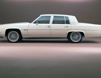 1983 Cadillac Sedan de Ville (6C-D69) '09.1982–83