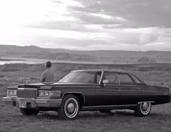 1976 Cadillac Sedan de Ville (D49)