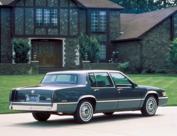 1989–90 Cadillac Sedan de Ville