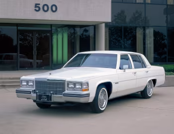 1983 Cadillac Sedan de Ville (6C-D69) '09.1982–83