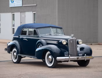 1937 Cadillac Series 60 Convertible Sedan by Fisher (37-6049)