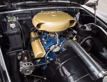 Bajo el capó Cadillac Series 62 Coupe '1953