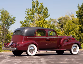 1937 Cadillac Series 85 V12 Fleetwood Formal Sedan (37-8509F)