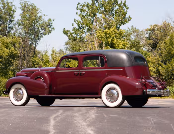 1937 Cadillac Series 85 V12 Fleetwood Formal Sedan (37-8509F)