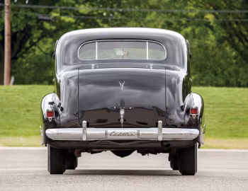 1939 Cadillac Series 90 V16 7-passenger Sedan by Fleetwood (39-9023) '10.1938–39