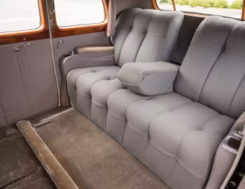 Interior 1939 Cadillac Series 90 V16 7-passenger Sedan by Fleetwood (39-9023) '10.1938–39