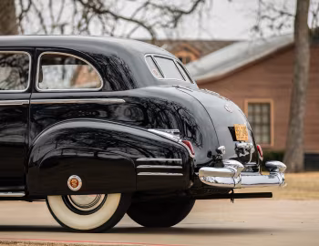 1942 Cadillac-Fleetwood Seventy-Five 5-passenger Sedan (42-7519F) '09.1941