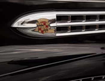 1942 Cadillac-Fleetwood Seventy-Five 5-passenger Sedan (42-7519F) '09.1941