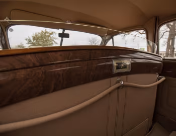 Interior 1942 Cadillac-Fleetwood Seventy-Five 5-passenger Sedan (42-7519F) '09.1941