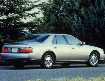 1999–2004 Cadillac Seville SLS [North America] '1998–2004