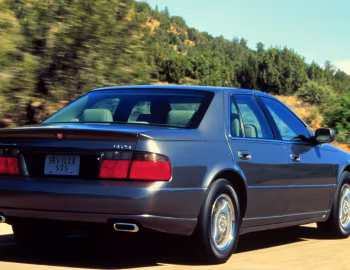 1998–2004 Cadillac Seville STS [North America] '1997–2004