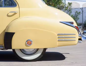 1941 Cadillac Sixty-Two Touring Sedan (41-6219)