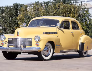 1941 Cadillac Sixty-Two Touring Sedan (41-6219)