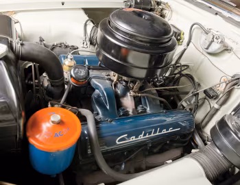 Bajo el capó 1950 Cadillac Sixty-Two Convertible (6267)