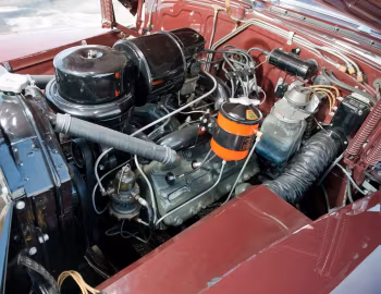 Bajo el capó 1947 Cadillac Sixty-Two Convertible (47-6267)