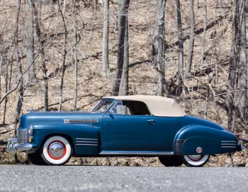 1941 Cadillac Sixty-Two Convertible Coupe Deluxe (41-6267D)