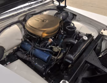 Bajo el capó 1956 Cadillac Sixty-Two Convertible (6267)