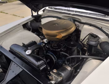 Bajo el capó 1956 Cadillac Sixty-Two Convertible (6267)