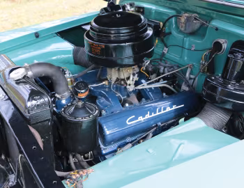 Bajo el capó 1950 Cadillac Sixty-Two Convertible (6267)