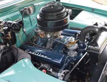 Bajo el capó 1950 Cadillac Sixty-Two Convertible (6267)