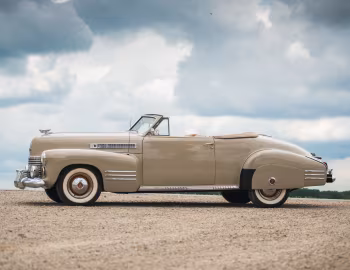 1941 Cadillac Sixty-Two Convertible Coupe Deluxe (41-6267D)