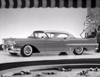 1957 Cadillac Sixty-Two Coupe de Ville (6237DX)