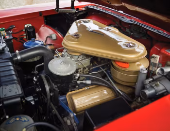 Sous la capuche 1957 Cadillac Sixty-Two Eldorado Special Biarritz 2×4 carb. (57-6267SX) '1957
