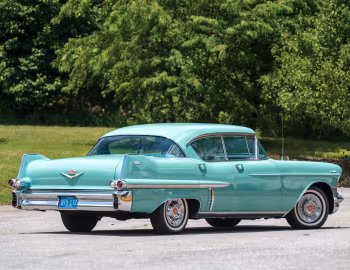 1957 Cadillac Sixty-Two Hardtop Sedan (6239)