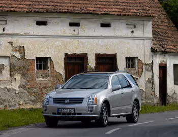 Cadillac SRX [EU-spec] '2004–09