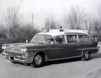 1958 Superior-Cadillac Rescuer Ambulance (58-86 8680S)