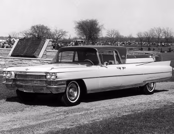 1963 Superior-Cadillac Flower Car (63-68 6890)