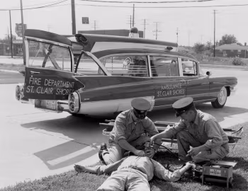 1960 Superior-Cadillac Royale Rescuer Ambulance (60-68 6890)