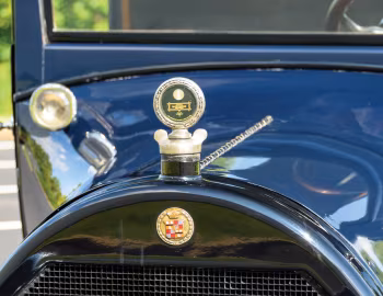 Mascota 1917 Cadillac Type 55 Convertible Victoria
