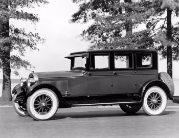 1925 Cadillac V-63 Custom Suburban (5720) '10.1924–25