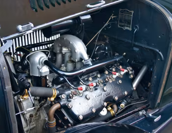 Bajo el capó 1924 Cadillac V-63 Phaeton
