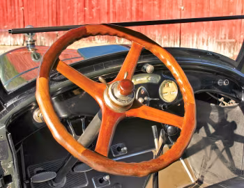 Panel frontal 1924 Cadillac V-63 Phaeton