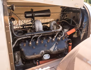 Bajo el capó 1924 Cadillac V-63 Phaeton