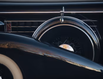 1934 Cadillac V12 370-D 5-passenger Sedan by Fleetwood (6030-S)