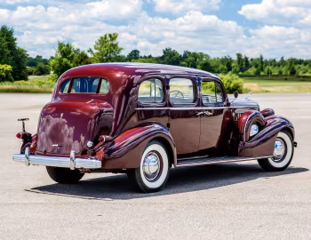 1936 Cadillac Series 85 V12 7-passenger Touring Sedan (36-7523)