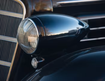 1934 Cadillac V12 370-D 5-passenger Sedan by Fleetwood (6030-S)