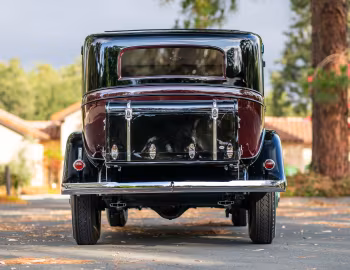 1931 Cadillac V12 370-A Imperial Sedan by Fisher (31163)