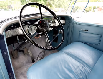 Interior 1931 Cadillac V12 370-A Roadster by Fleetwood (4702)