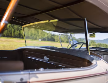 Interior 1932 Cadillac V12 370-B Special Phaeton by Fisher (32-12-280)
