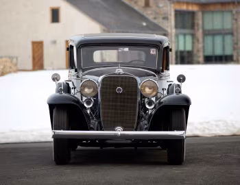 1932 Cadillac V12 370-B Imperial Sedan by Fisher (32-12-263)