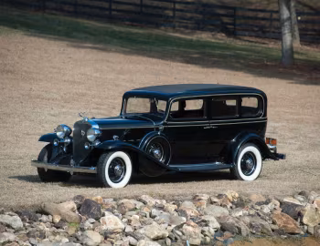 1932 Cadillac V12 370-B Imperial Sedan by Fleetwood