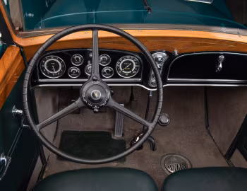 Panel frontal 1933 Cadillac V12 370-C All Weather Phaeton by Fisher (33-12-273)