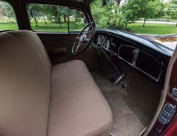 Interior 1934 Cadillac V12 370-D Town Sedan by Fleetwood (6033-S)